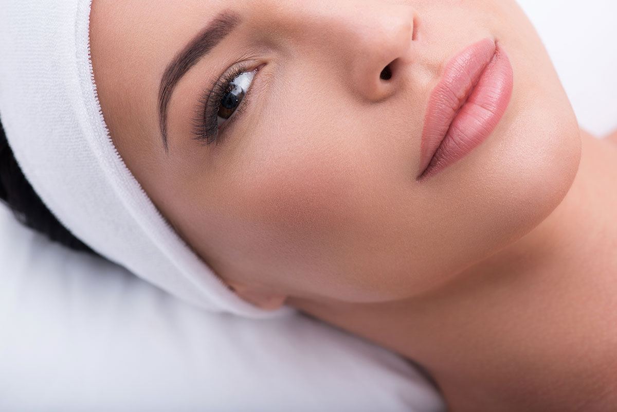 5 Benefits of Permanent Makeup